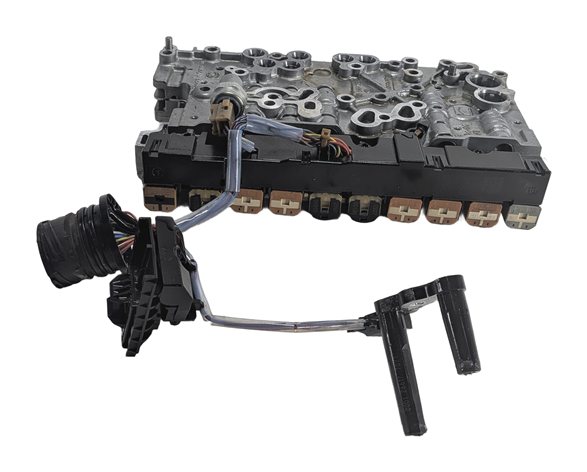 Thumbnail 2: 2018 LAND ROVER DISCOVERY SPORT EVOQUE (L550 L538) AUTO TRANSMISSION VALVE BODY