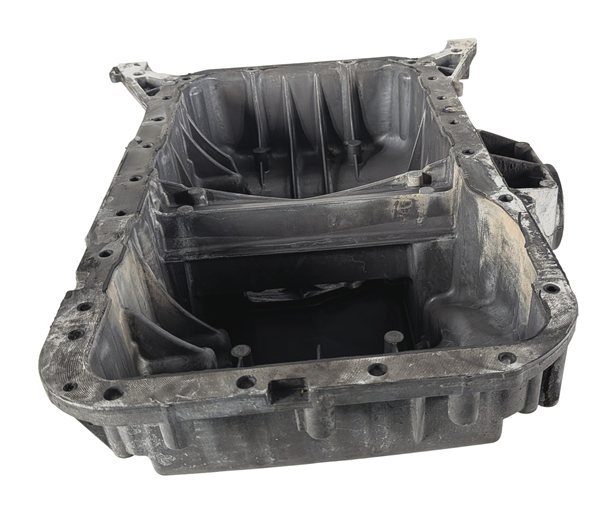 Thumbnail 3: 13-15 MERCEDES C E GLK CLS (W204 X204 W207 W218) 3.5L AWD ENGINE UPPER OIL PAN