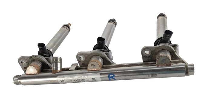Thumbnail 6: 2015-2017 MERCEDES E400 C207 3.0L (276.820) ENGINE FUEL RAILS w/INJECTORS SET/2