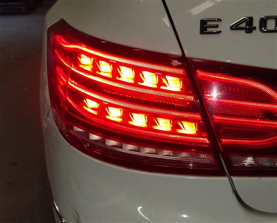 Thumbnail 2: 14-17 E-CLASS W207 COUPE CONVERTIBLE REAR LEFT INNER TRUNK TAILLIGHT LIGHT LAMP