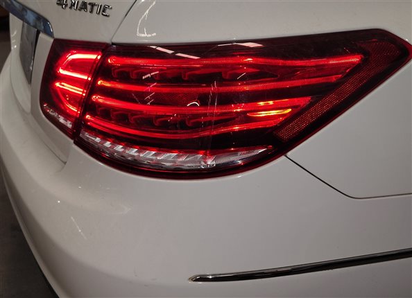 Thumbnail 2: 14-17 E-CLASS W207 COUPE CONVERTIBLE REAR RIGHT INNER TRUNK TAILLIGHT LIGHT LAMP