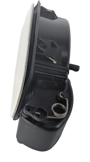 Thumbnail 5: 10-17 MERCEDES E-CLASS W207 COUPE CONV FUEL TANK DOOR LID w/HOUSING(White)