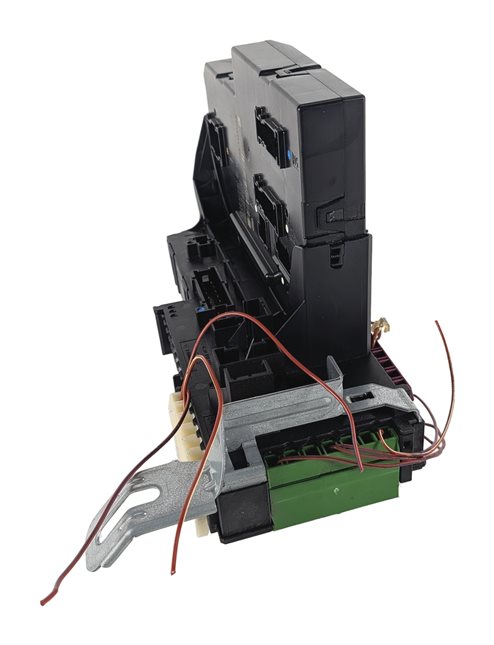 Thumbnail 5: 15-18 E CLS CLASS (W212 W218) REAR TRUNK SIGNAL ACQUISITION MODULE SAM FUSE BOX