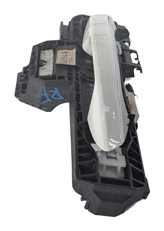 Thumbnail 3: 10-16 CLA E GLK A207 C207 C117 X204 RIGHT FRONT KEYLESS GO DOOR HANDLE (White)