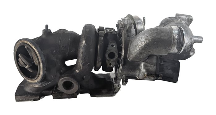 Thumbnail 4: 15-16 MERCEDES E400 CLS400 3.0L V6 (M276) RIGHT TURBOCHARGER EXHAUST MANIFOLD