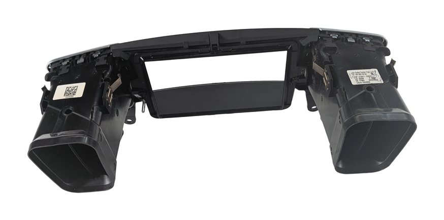 Thumbnail 4: 2012 MERCEDES ML350 (W166) FRONT CENTER DASH AIR AC VENT w/DISPLAY BEZEL (Black)
