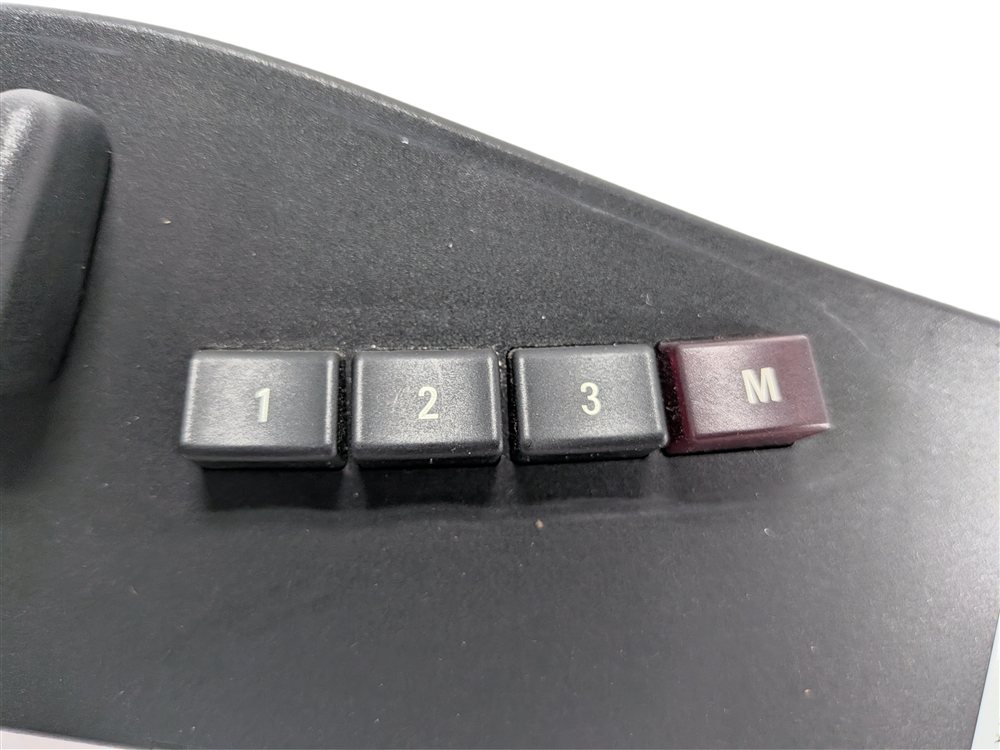 Thumbnail 8: 2006 BMW Z4 (E85/E86) FRONT LEFT DRIVER MEMORY POWER SEAT ADJUST CONTROL SWITCH
