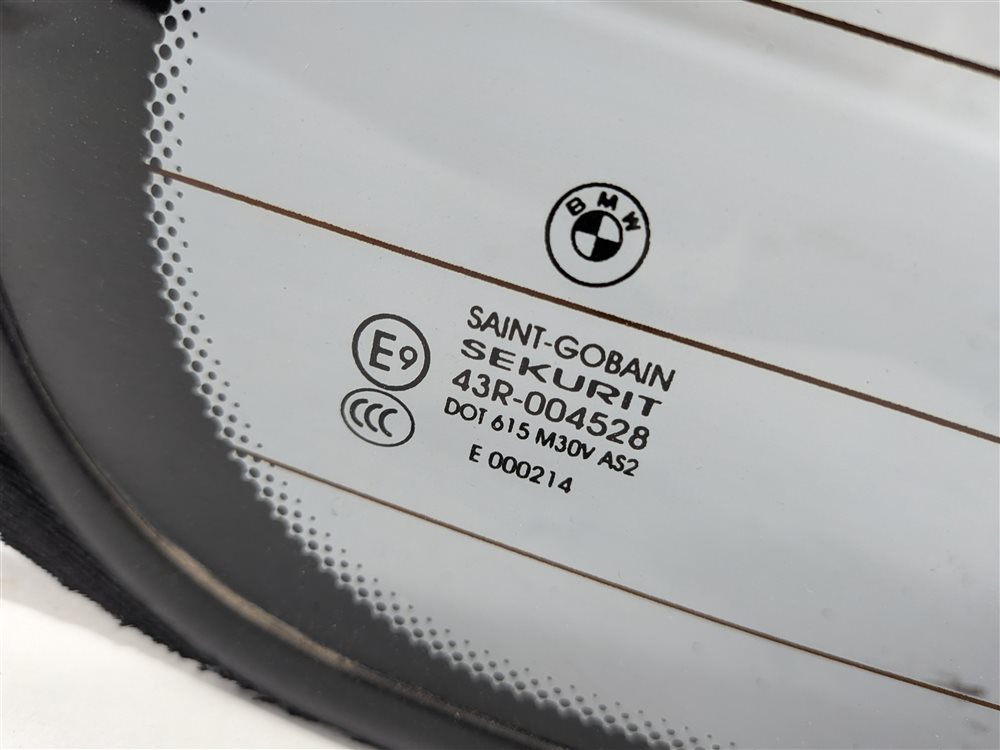 Thumbnail 5: 2003-2008 BMW Z4 (E85) ROADSTER REAR CONVERTIBLE TOP GLASS WINDOW (HEATED)