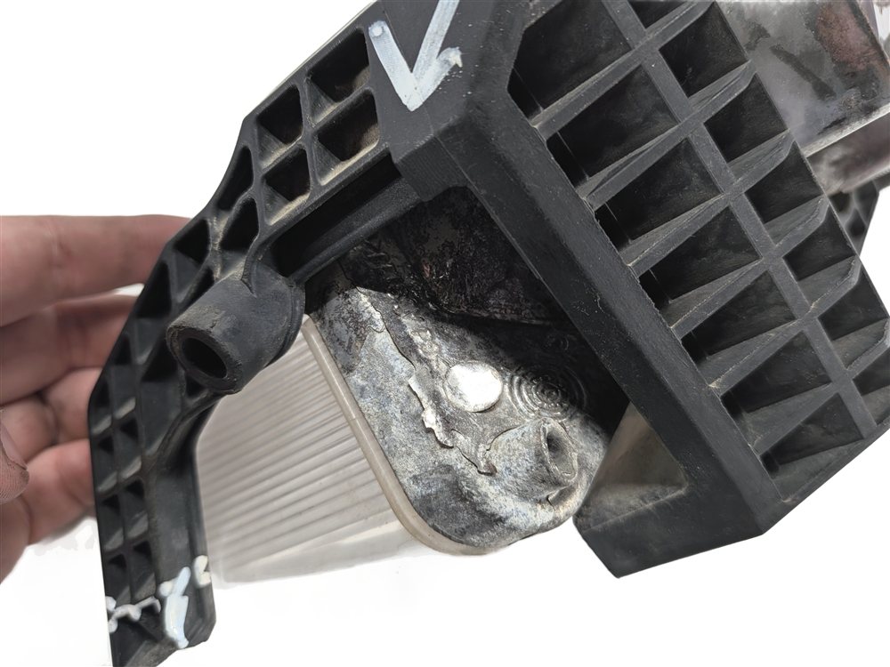 Thumbnail 8: 2006-2008 BMW Z4 (E85) 3.0L RIGHT FRONT PASSENGER FOGLIGHT FOG LIGHT LAMP