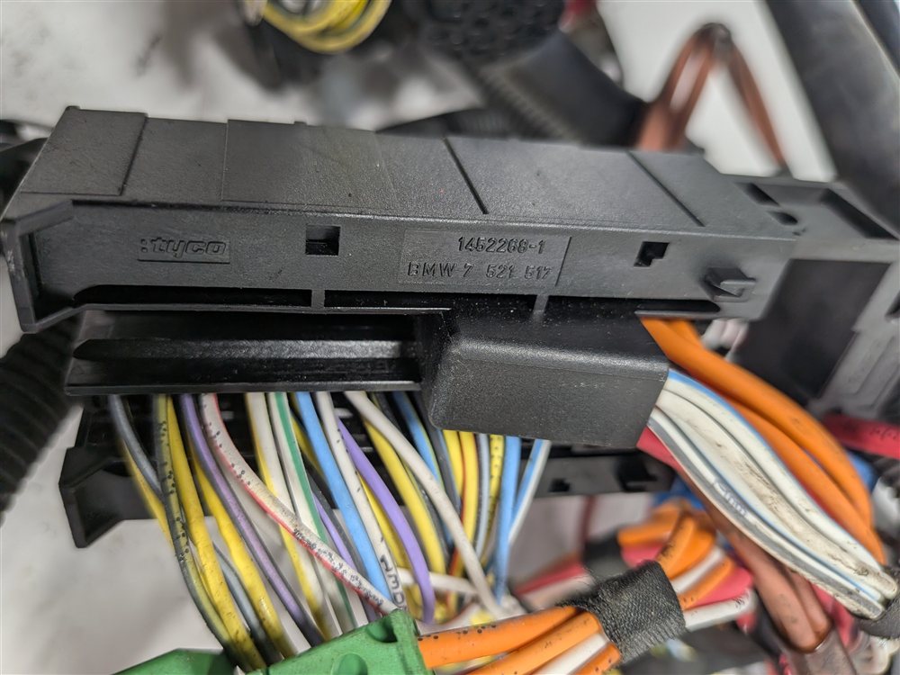 Thumbnail 10: 2006 BMW Z4 (E85/E86) 3.0L (N52) ENGINE MOTOR WIRE WIRING HARNESS LOOM