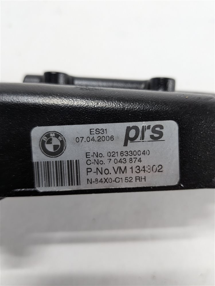 Thumbnail 13: 2006 BMW Z4 (E85) FRONT CONVERTIBLE TOP ROOF LOCK LATCH LEFT & RIGHT SET/2