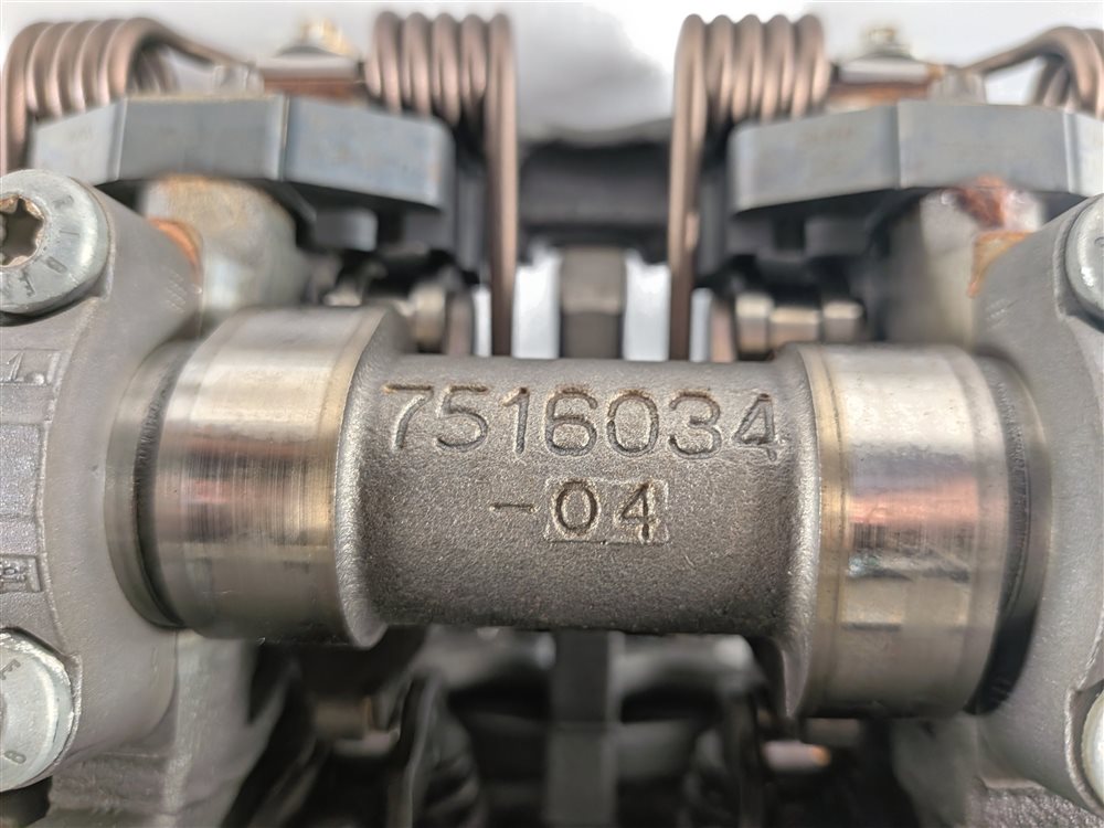 Thumbnail 6: 2006 BMW 330i 525i 530i Z4 (E60 E90 E85) 3.0L N52 ENGINE CYLINDER HEAD w/VALVES