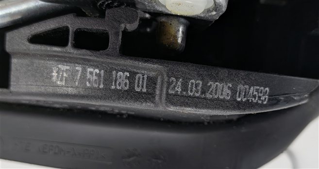 Thumbnail 6: 2006 BMW Z4 E85/E86 FLOOR AUTOMATIC TRANSMISSION GEAR SELECTOR SHIFTER ASSEMBLY