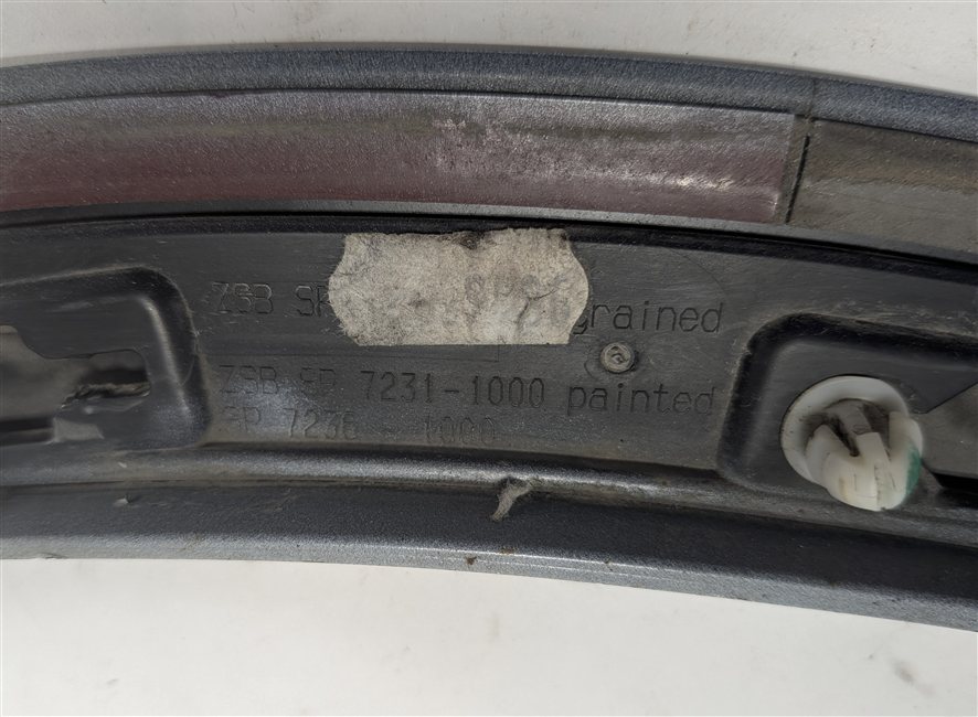 Thumbnail 7: 2017 AUDI Q7 (4M) REAR LEFT QUARTER PANEL WHEEL ARCH MOLDING FLARE TRIM (White)
