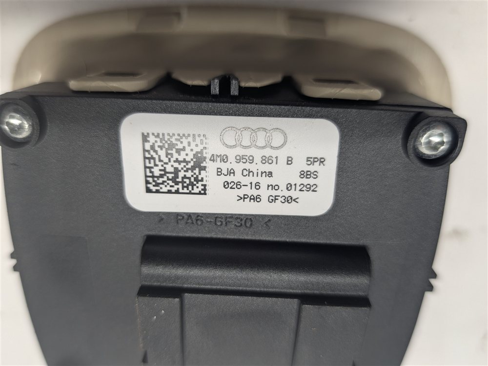 Thumbnail 5: 2017 AUDI Q7 (4M) REAR 3RD ROW SEAT FOLD RELEASE CONTROL SWITCH PANEL