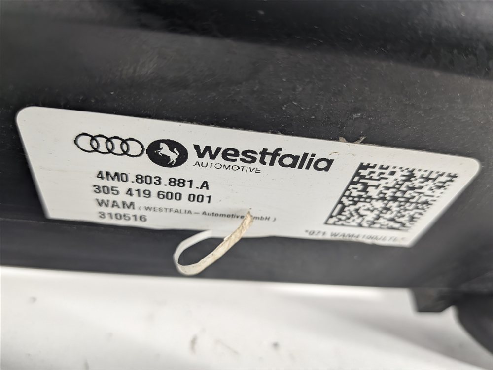 Thumbnail 5: 2017 AUDI Q7 (4M) TRAILER HITCH TOW RECEIVER w/7-WAY CONNECTOR