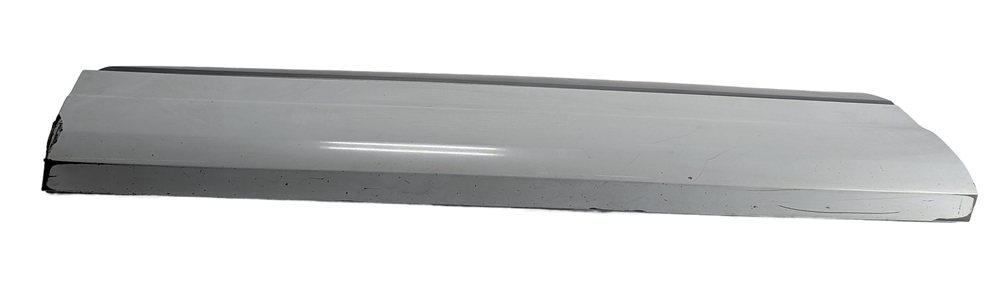 2017-2019 AUDI Q7 (4M) FRONT LEFT DRIVER LOWER DOOR MOULDING TRIM (White)