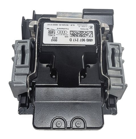 Thumbnail 4: 2017-2019AUDI Q7 (4M) FRONT WINDSHIELD MOUNT DRIVER LANE ASSIST CAMERA