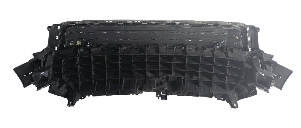 Thumbnail 8: 2017-2019 AUDI Q7 (4M) FRONT UPPER CENTER HOOD AIR VENT GRILLE TRIM