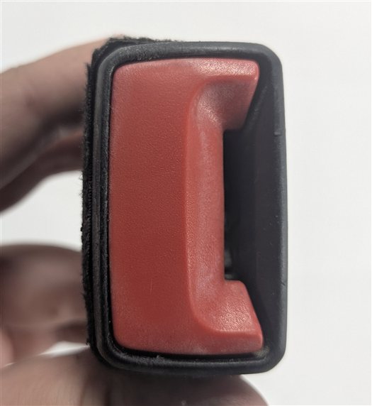 Thumbnail 8: 17-19 AUDI A4 Q7 (B9 8W 4M) FRONT LEFT & RIGHT SEATBELT BUCKLE RECEIVER SET/2