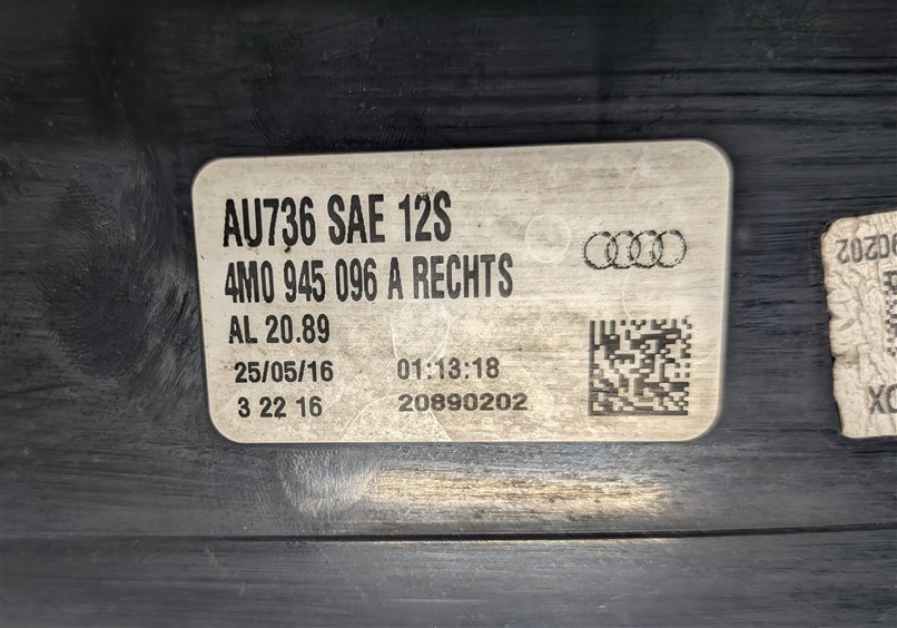 Thumbnail 6: 2017-2020 AUDI Q7 (4M) RIGHT PASSENGER REAR LOWER BUMPER TAILLIGHT LIGHT LAMP