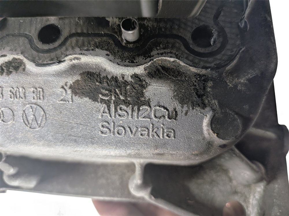 Thumbnail 6: 17-19 AUDI Q7 4M 3.0L SUPER CREC ENGINE UPPER & LOWER OIL FLUID PAN w/ PLUG
