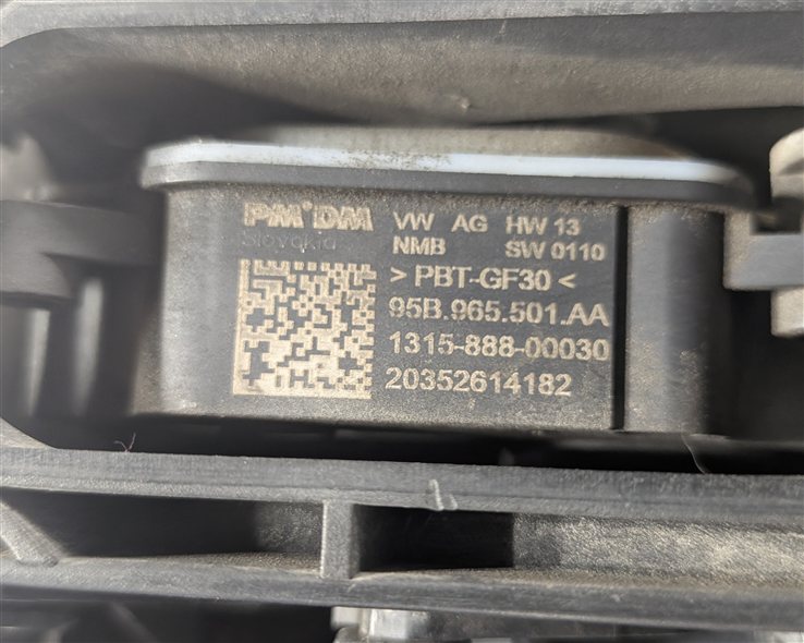 Thumbnail 5: 2017-2024 AUDI Q7 SQ7 (4M) ENGINE RADIATOR ACTIVE GRILLE SHUTTER ASSEMBLY