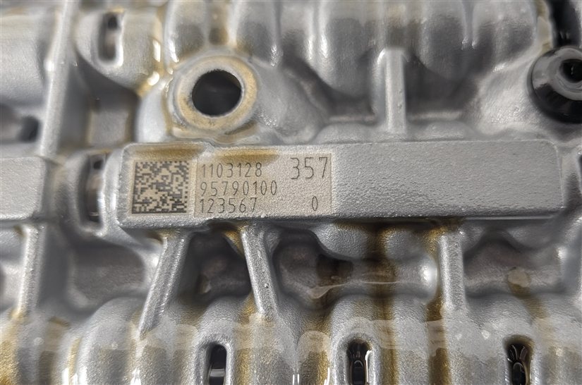 Thumbnail 5: 17-19 AUDI Q7 4M 3.0L AUTOMATIC TRANSMISSION ID SHS VALVE BODY w/HYDRAULIC PUMP