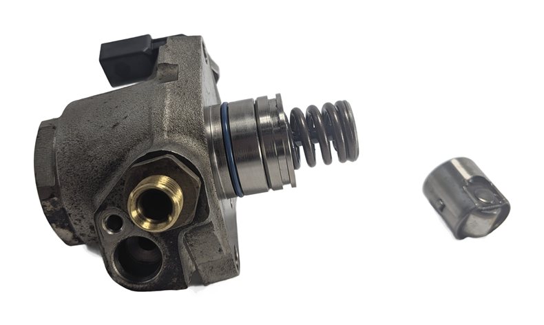 Thumbnail 2: 2017-2019 AUDI Q7 (4M) 3.0L SUPER CREC ENGINE MOUNTED HIGH PRESSURE FUEL PUMP