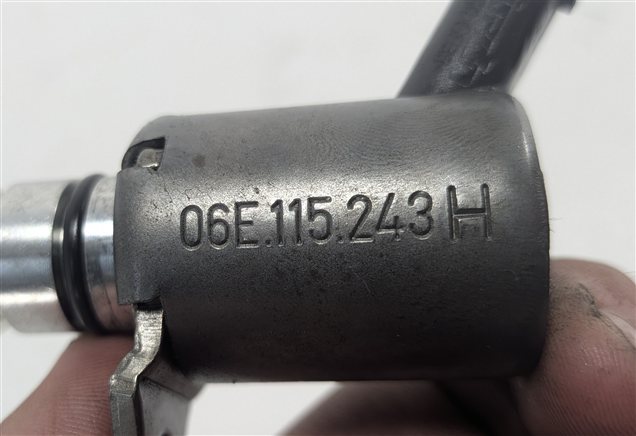 Thumbnail 6: 2017-2019 AUDI Q7 (4M) 3.0L CREC ENGINE OIL PRESSURE CONTROL SOLENOID VALVE
