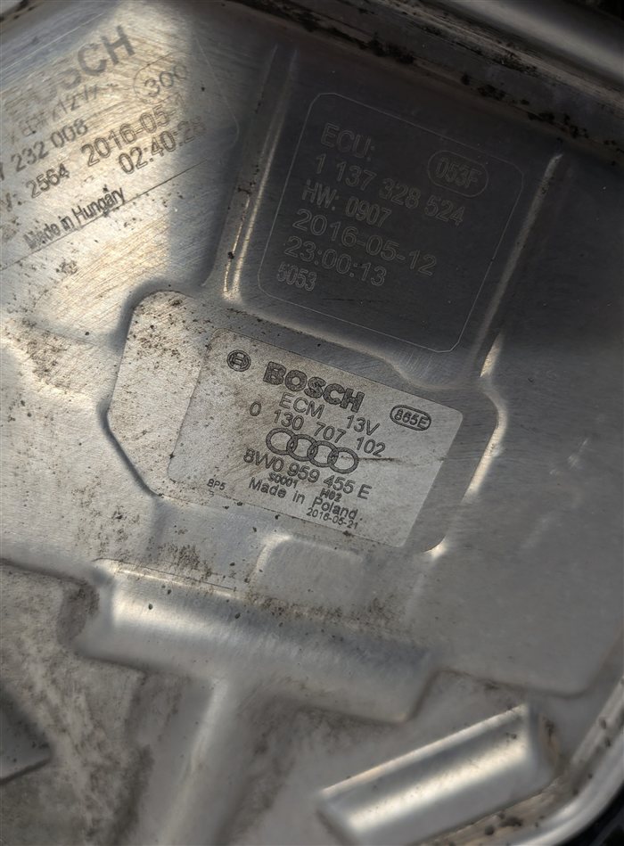 Thumbnail 5: 17-20 AUDI Q7 (4M) 3.0L SUPER RADIATOR COOLING FAN BLADE MOTOR SHROUD ASSEMBLY