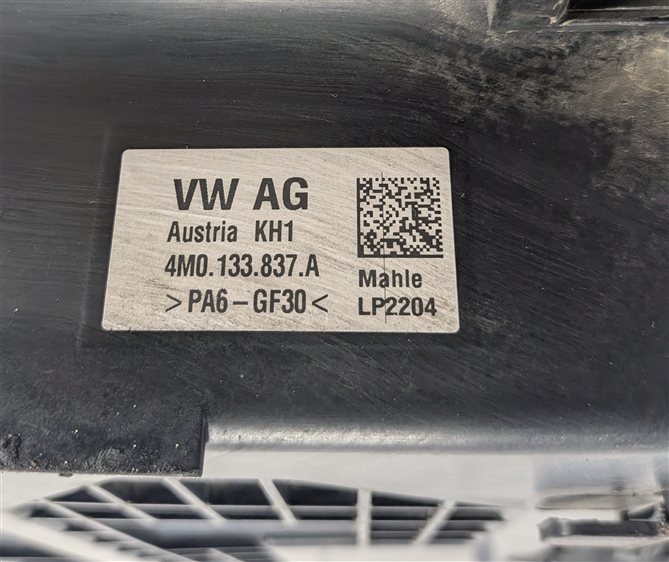 Thumbnail 5: 17-19 AUDI Q7 (4M) 3.0L SUPER CREC ENGINE COVER AIR INTAKE CLEANER FILTER BOX