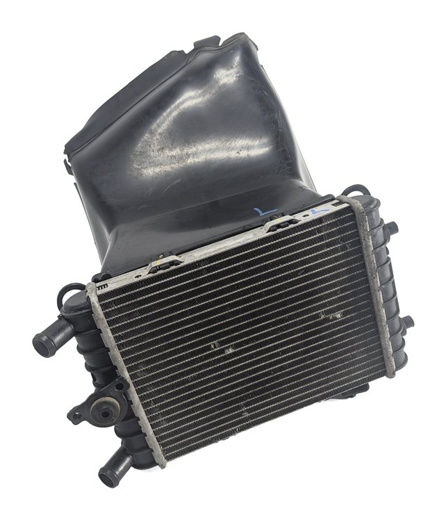 2017-2019 AUDI Q7 (4M) 3.0L SUPERCHARED ENGINE LEFT DRIVER AUXILIARY RADIATOR