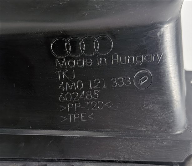 Thumbnail 8: 2017-2019 AUDI Q7 (4M) 3.0L SUPERCHARED ENGINE LEFT DRIVER AUXILIARY RADIATOR