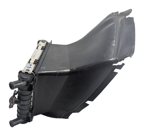 Thumbnail 4: 17-19 AUDI Q7 (4M) 3.0L SUPERCHARED ENGINE AUXILIARY SECONDARY RADIATOR