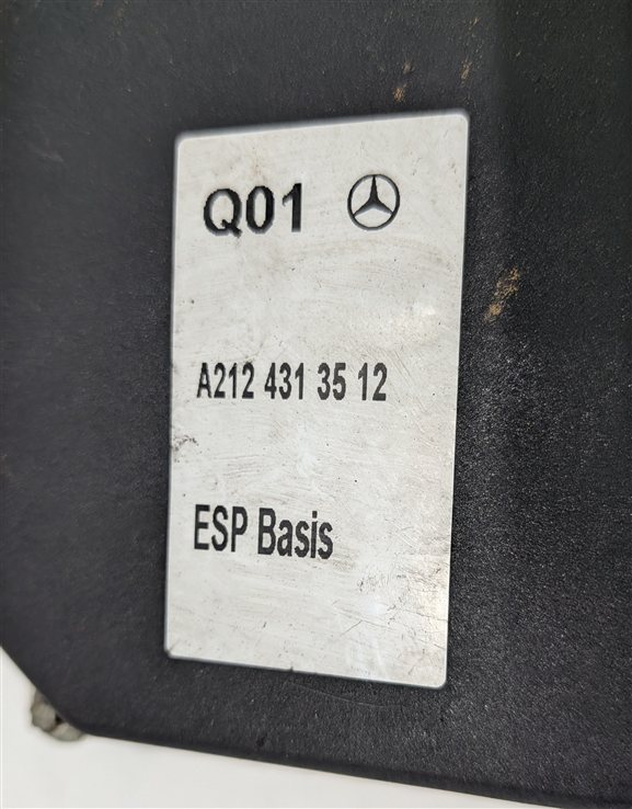 Thumbnail 6: 2011-2012 MERCEDES BENZ E300 E350 E550 (W212) ABS BRAKE PUMP w/ MODULE