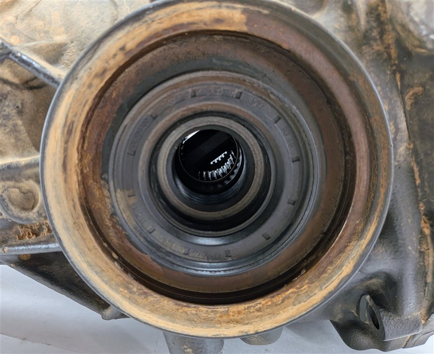 Thumbnail 5: 10-16 MERCEDES E550 E350 SL550 CLS400 (W207 R231 W218) REAR DIFFERENTIAL (2.65)