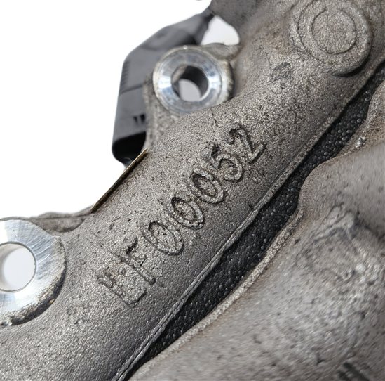 Thumbnail 10: 11-13 MERCEDES E350 (W212) 3.0L OM642 DIESEL LEFT DRIVER ENGINE INTAKE MANIFOLD
