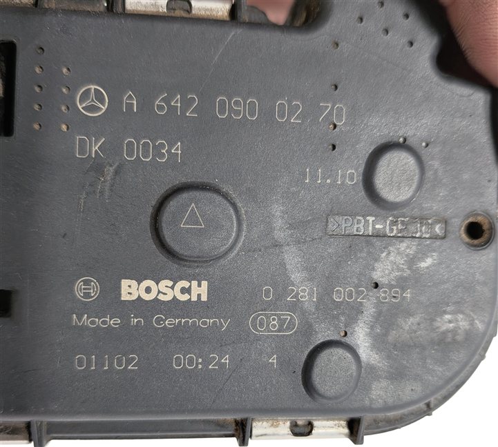 Thumbnail 6: 07-16 MB E320 E350 GL320 GL350 GLE350D ML320 ML350 R320 DIESEL THROTTLE BODY