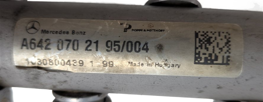 Thumbnail 9: 2011 MERCEDES E350 (W212) OM642 DIESEL FUEL RAIL SET/2 w/LINES PRESSURE SENSOR