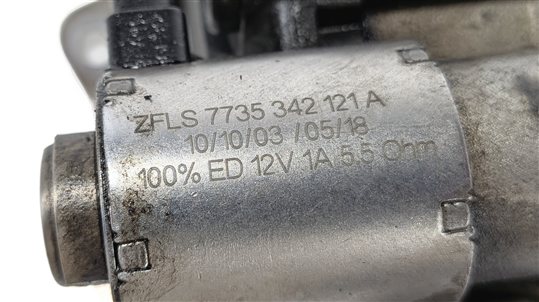 Thumbnail 6: 2011-2013 MERCEDES BENZ E350 (W212) 3.0L OM642 DIESEL POWER STEERING PUMP