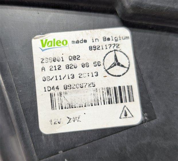 Thumbnail 7: 10-12 MERCEDES E-CLASS A207 C207 W207 W212 FRONT RIGHT PASSENGER FOGLIGHT SET/2