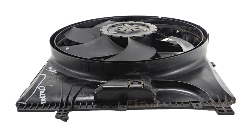 Thumbnail 2: 08-17 MERCEDES B C E CLA CLS GLK SLK (W207 W204 X204 W212) RADIATOR COOLING FAN