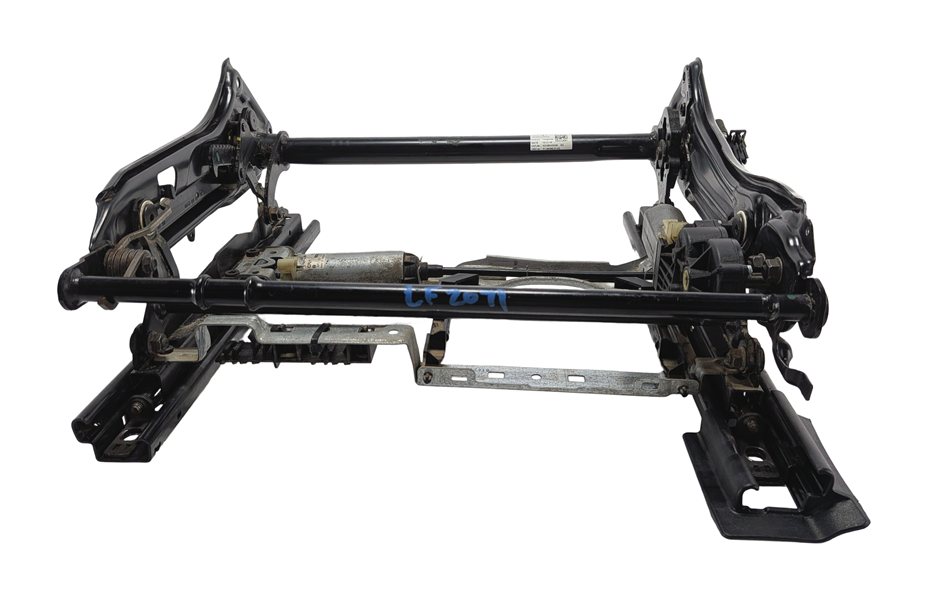 Thumbnail 2: 2010-2016 MERCEDES E250 E300 E350 E550 E63 (W212) LEFT FRONT DRIVER SEAT TRACK