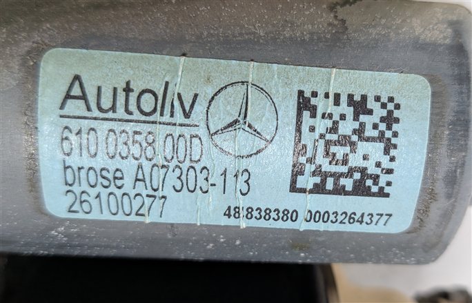 Thumbnail 13: 10-11 MERCEDES E-CLASS (W212) RIGHT FRONT PASSENGER SEATBELT RETRACTOR (BLACK)