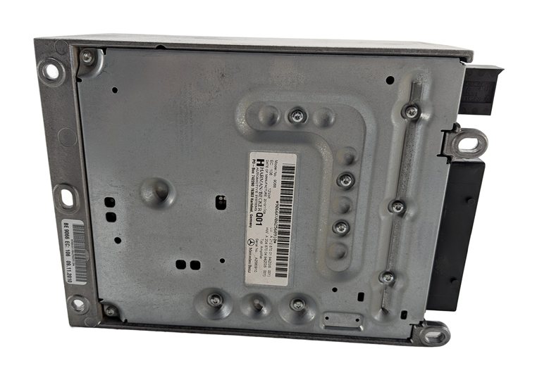 Thumbnail 4: 08-13 MERCEDES C300 C350 C63 E350 E550 E63 GLK3450 CLS550 HARMAN AUDIO AMPLIFIER