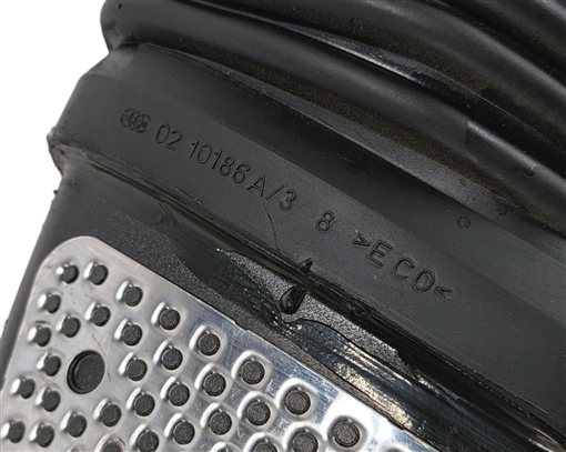 Thumbnail 8: 2011 MERCEDES E350 (W212) 3.0L (OM642) ENGINE MASS AIR FLOW MAF SENSOR DUCT TUBE