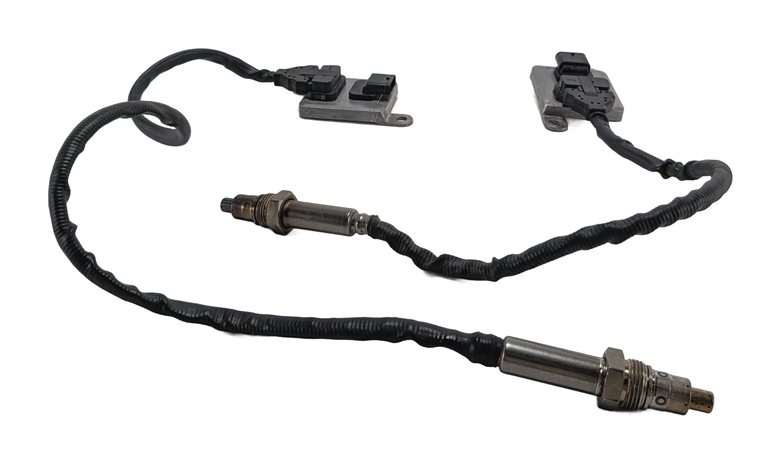 Thumbnail 2: 2011 MERCEDES E350 (W212) 3.0L (OM642) DIESEL NOX SENSOR CONTROL MODULE SET/2