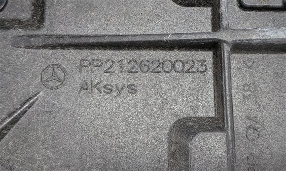 Thumbnail 7: 2011 MERCEDES E350 (W212) FRONT LEFT DRIVER HEADLIGHT HEADLAMP MOUNT BRACKET