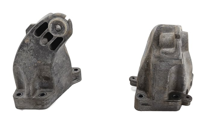 Thumbnail 2: 2011 MERCEDES E350 (W212) 3.0L OM642 ENGINE MOTOR MOUNT BRACKET LEFT/RIGHT SET/2